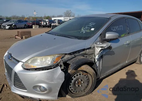 2012 Ford Focus Se z USA, uszkodzony, nr VIN 1FAHP3F2XCL264781